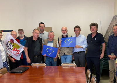 Christophe Clergeau avec les militants de Chalon-sur-Saône